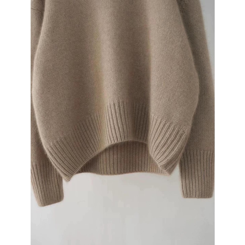 Women Fashion Over The Years - Una prenda base cómoda para mujer
