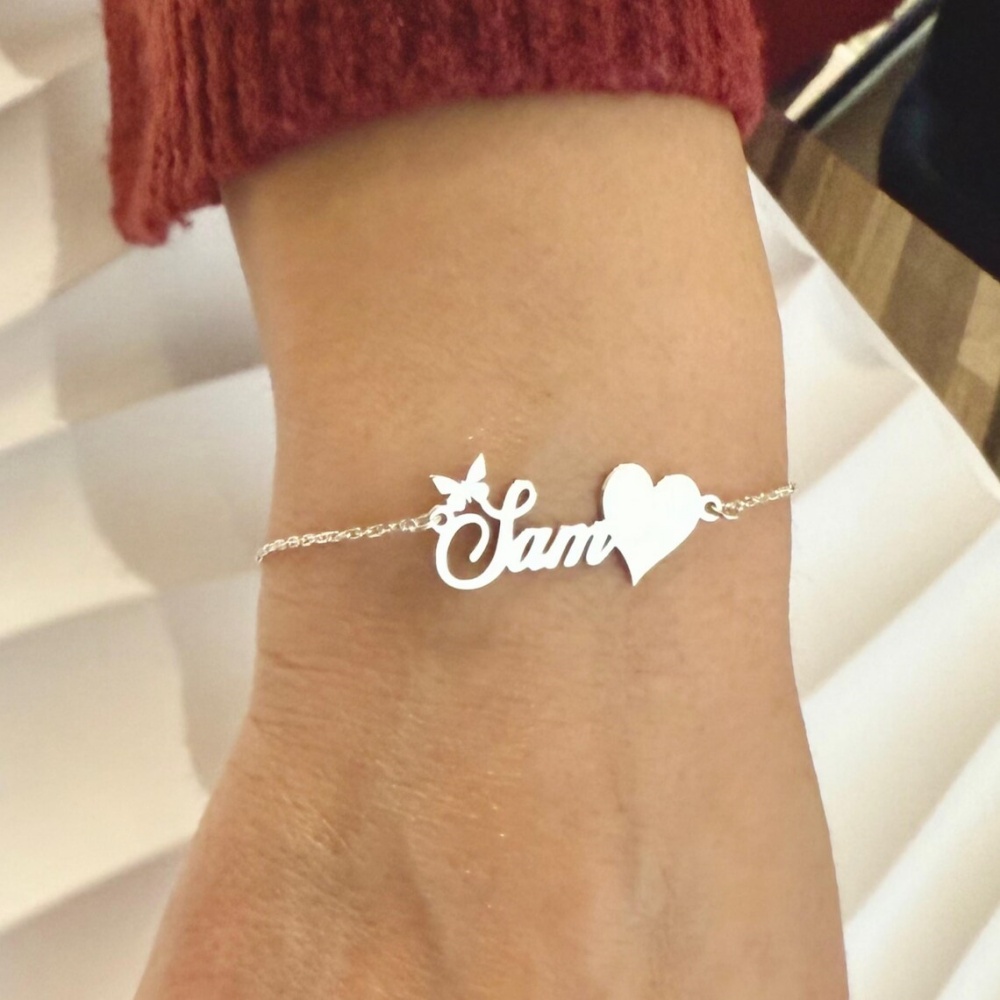 Women Fashion Names - Pulseras personalizadas con nombre de mariposa