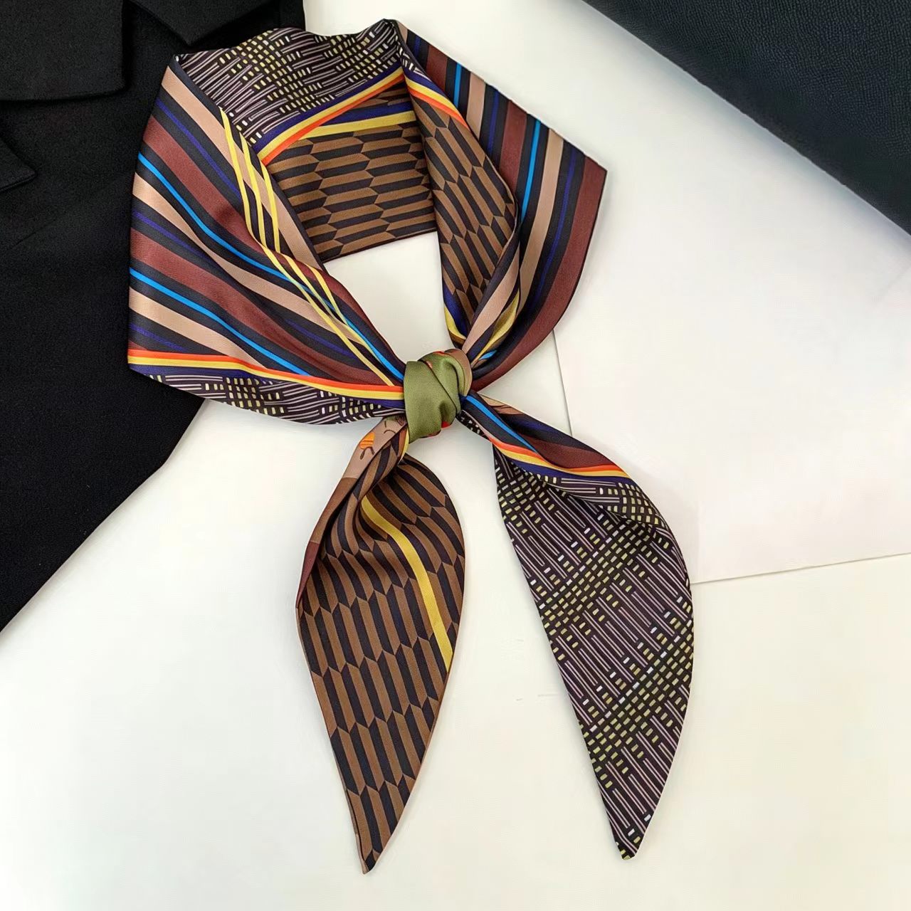 Pañuelo de seda de lujo con es - Women Fashion Necktie reseña y precio